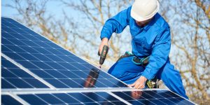 Installation Maintenance Panneaux Solaires Photovoltaïques à Erquy